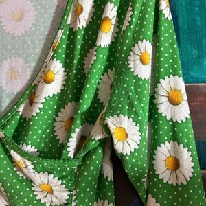 Lalamour Green Daisy Print Y2K Top Women’s Floral Vintage Style Fairy Grunge